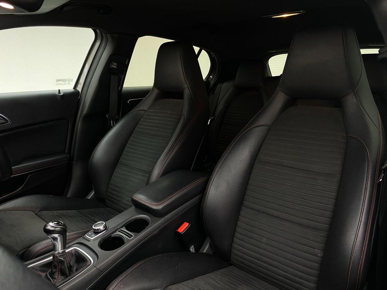 Used Mercedes-Benz GLA 2018 for sale - 76794541: Photo 69