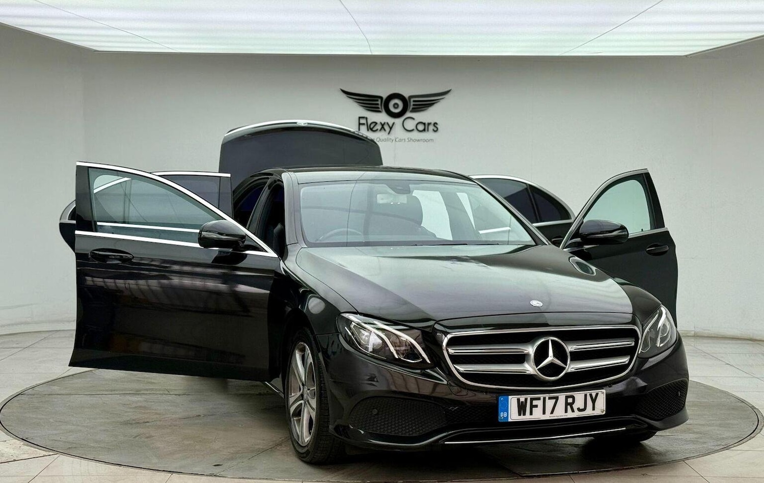 Used Mercedes-Benz E Class 2017 for sale - 76794687: Photo 14