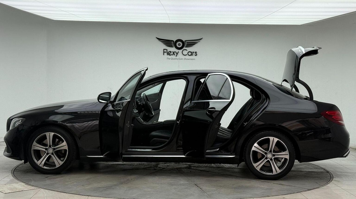 Used Mercedes-Benz E Class 2017 for sale - 76794687: Photo 21