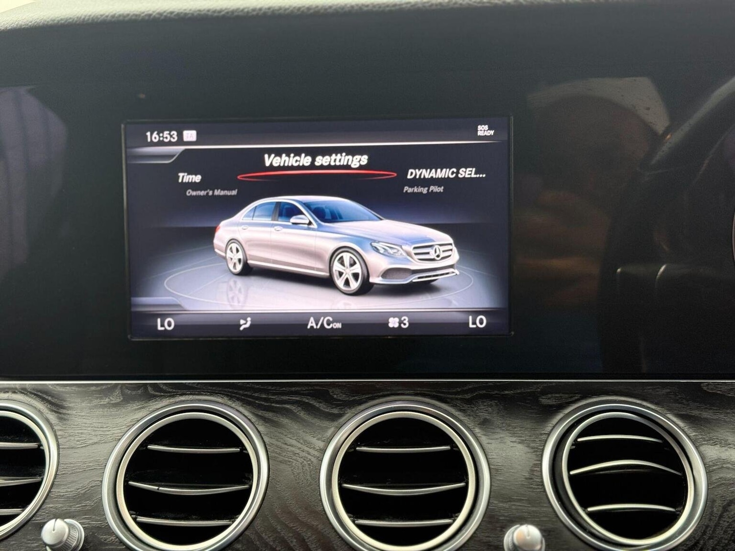 Used Mercedes-Benz E Class 2017 for sale - 76794687: Photo 43