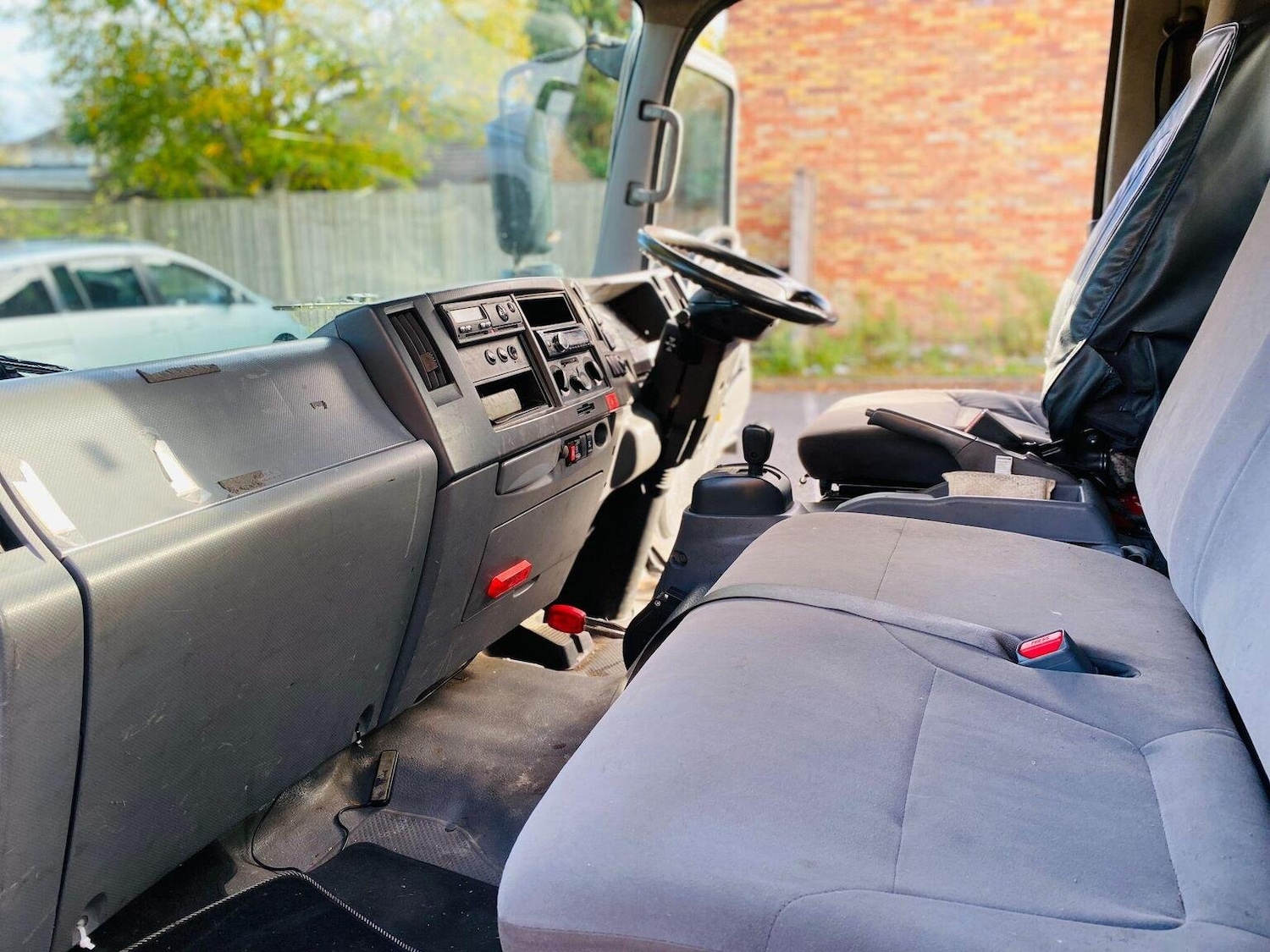 Used Isuzu Forward 2014 for sale - 76744164: Photo 14