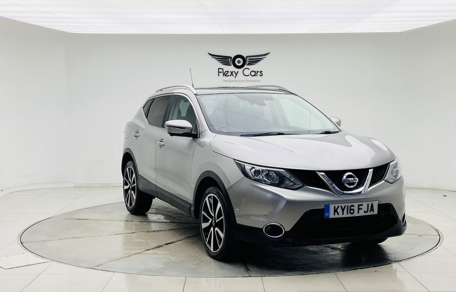 Used Nissan Qashqai 2016 for sale - 76744138: Photo 2