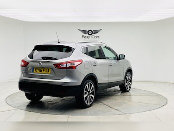 Used Nissan Qashqai 2016 for sale - 76744138: Photo