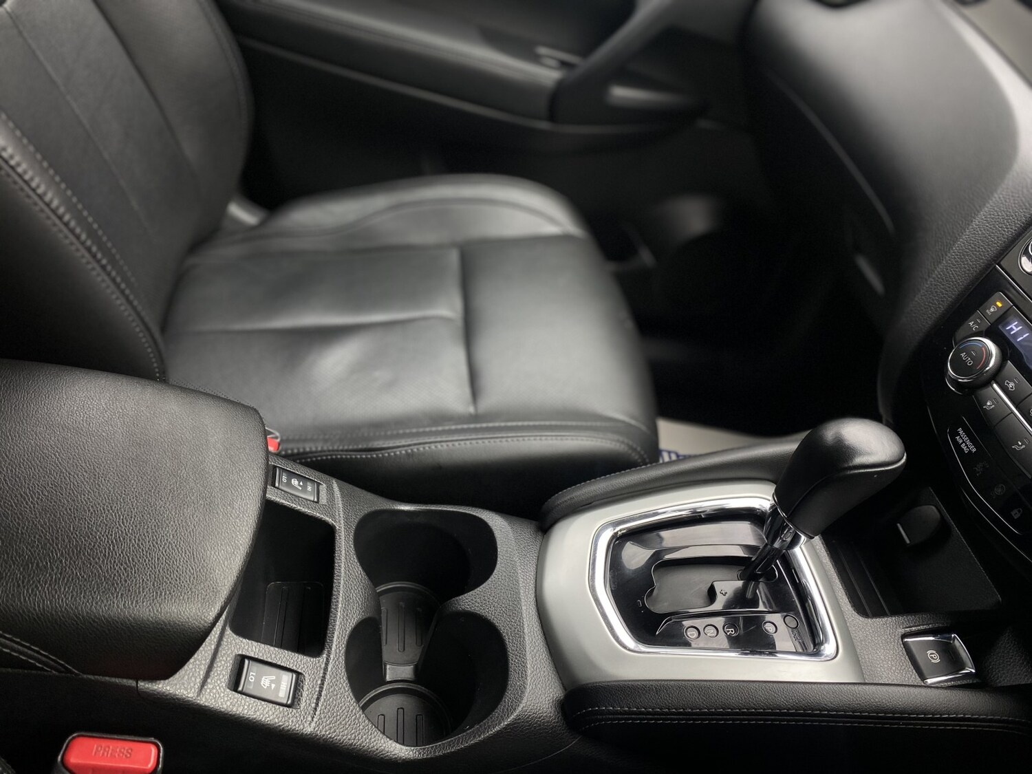 Used Nissan Qashqai 2016 for sale - 76744138: Photo 57