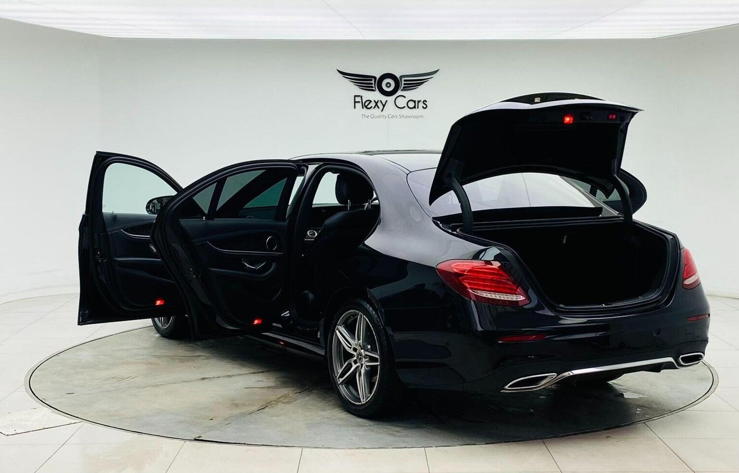 Used Mercedes-Benz E Class 2018 for sale - 76744165: Photo 16