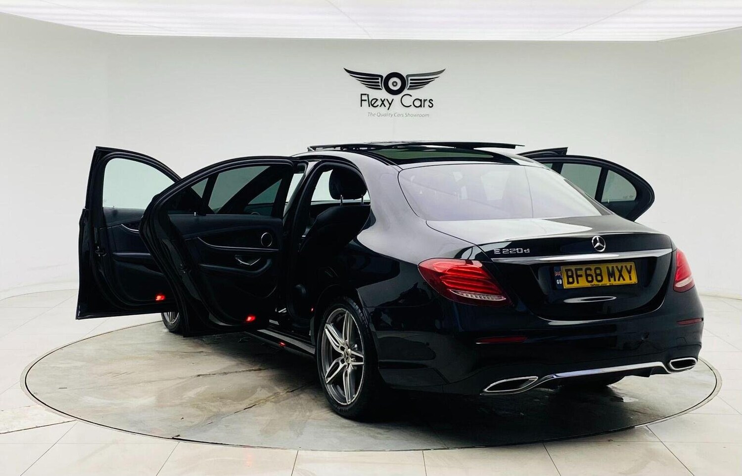 Used Mercedes-Benz E Class 2018 for sale - 76744165: Photo 19