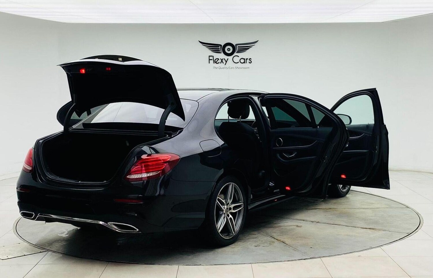 Used Mercedes-Benz E Class 2018 for sale - 76744165: Photo 25