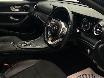 Used Mercedes-Benz E Class 2018 for sale - 76744165: Photo