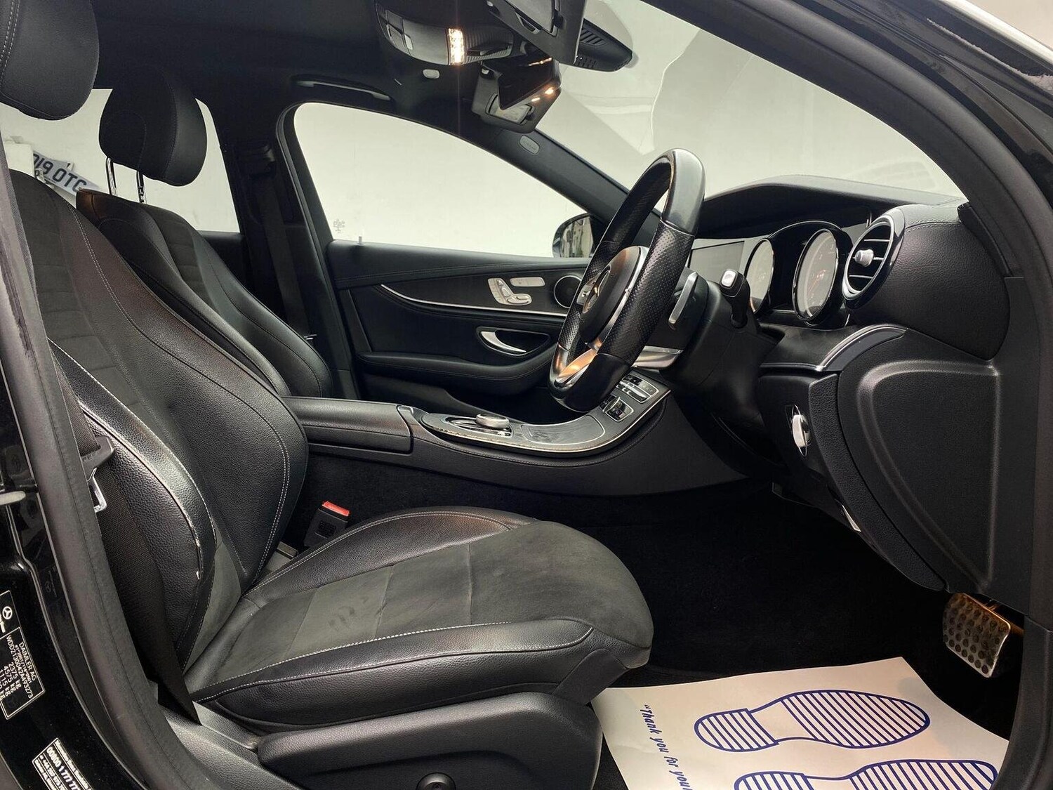 Used Mercedes-Benz E Class 2018 for sale - 76744165: Photo 32