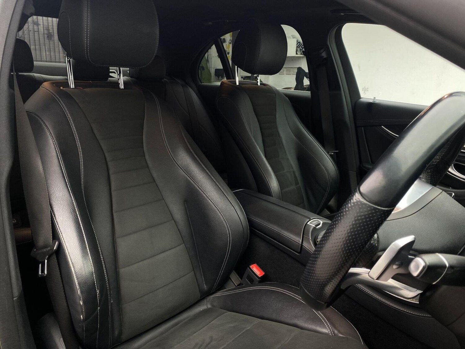 Used Mercedes-Benz E Class 2018 for sale - 76744165: Photo 33