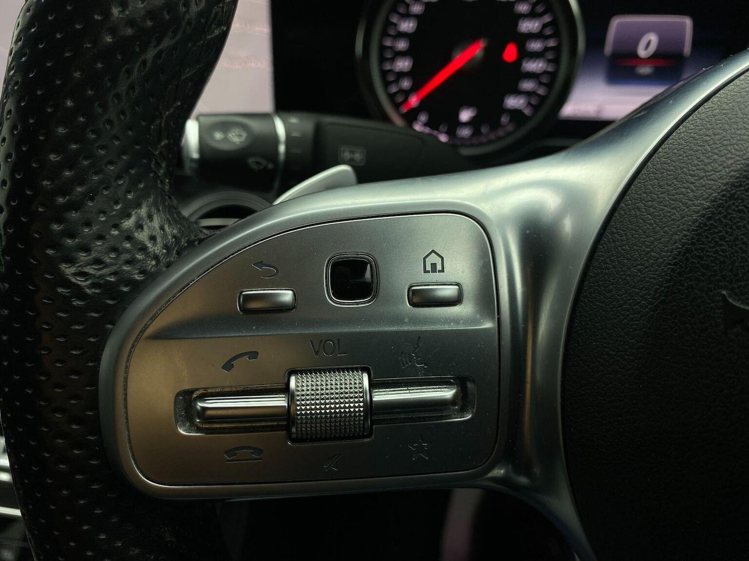 Used Mercedes-Benz E Class 2018 for sale - 76744165: Photo 42