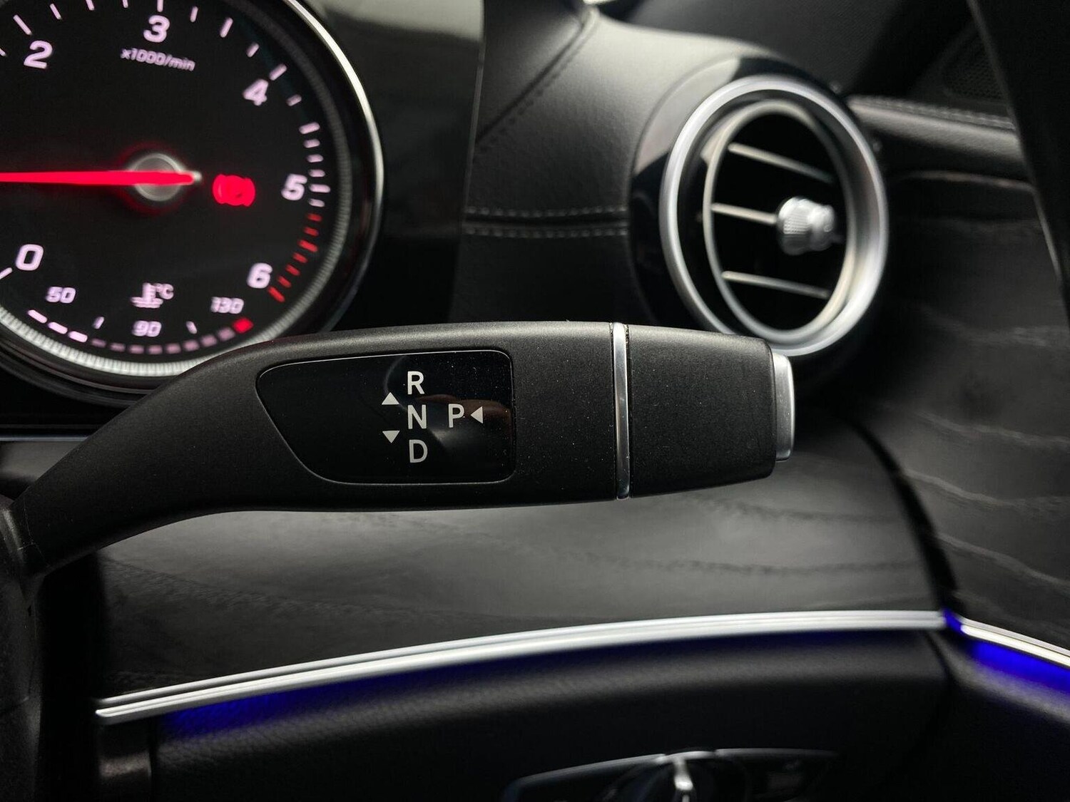 Used Mercedes-Benz E Class 2018 for sale - 76744165: Photo 43