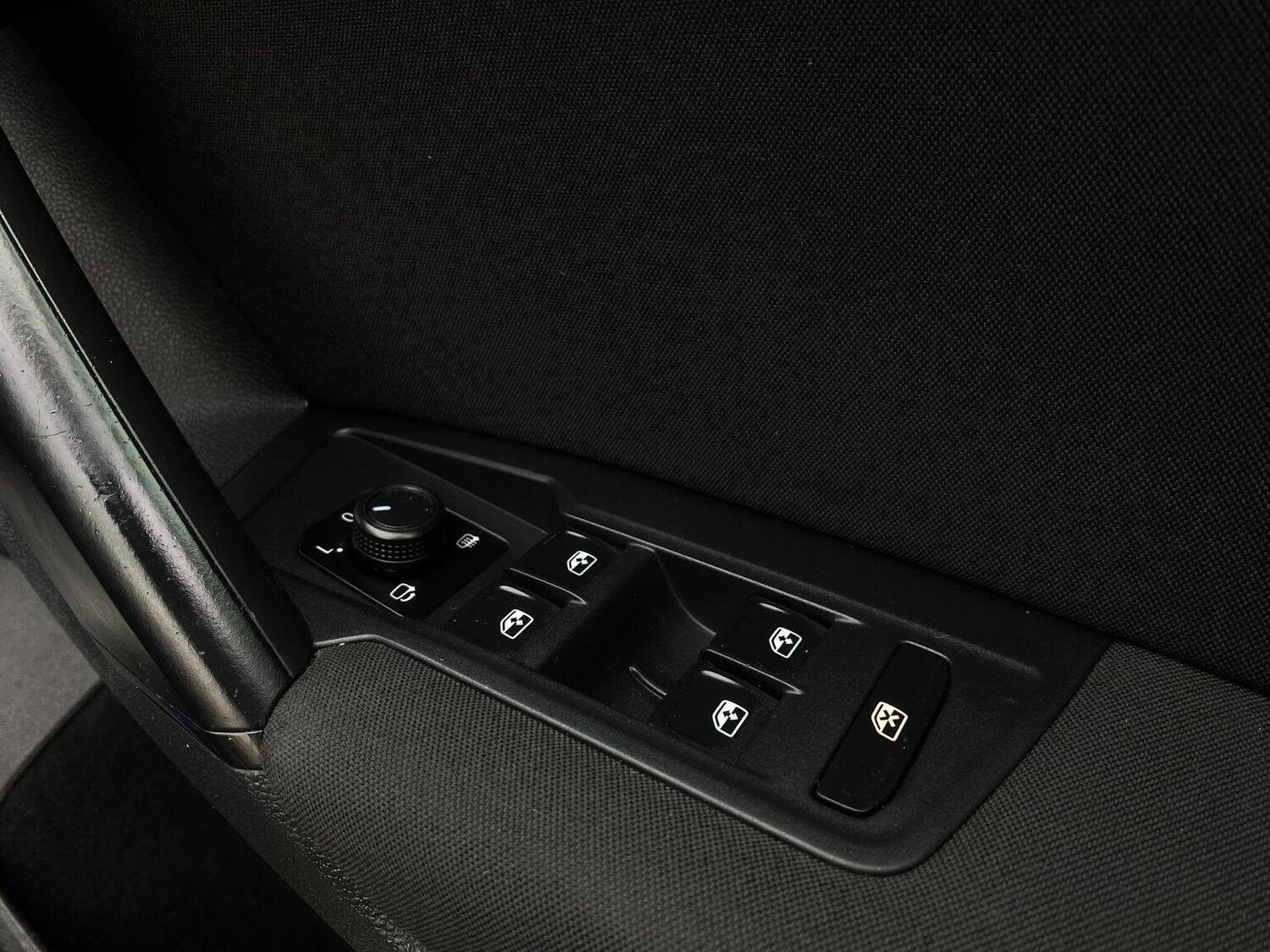 Used Volkswagen Tiguan 2017 for sale - 76744171: Photo 36