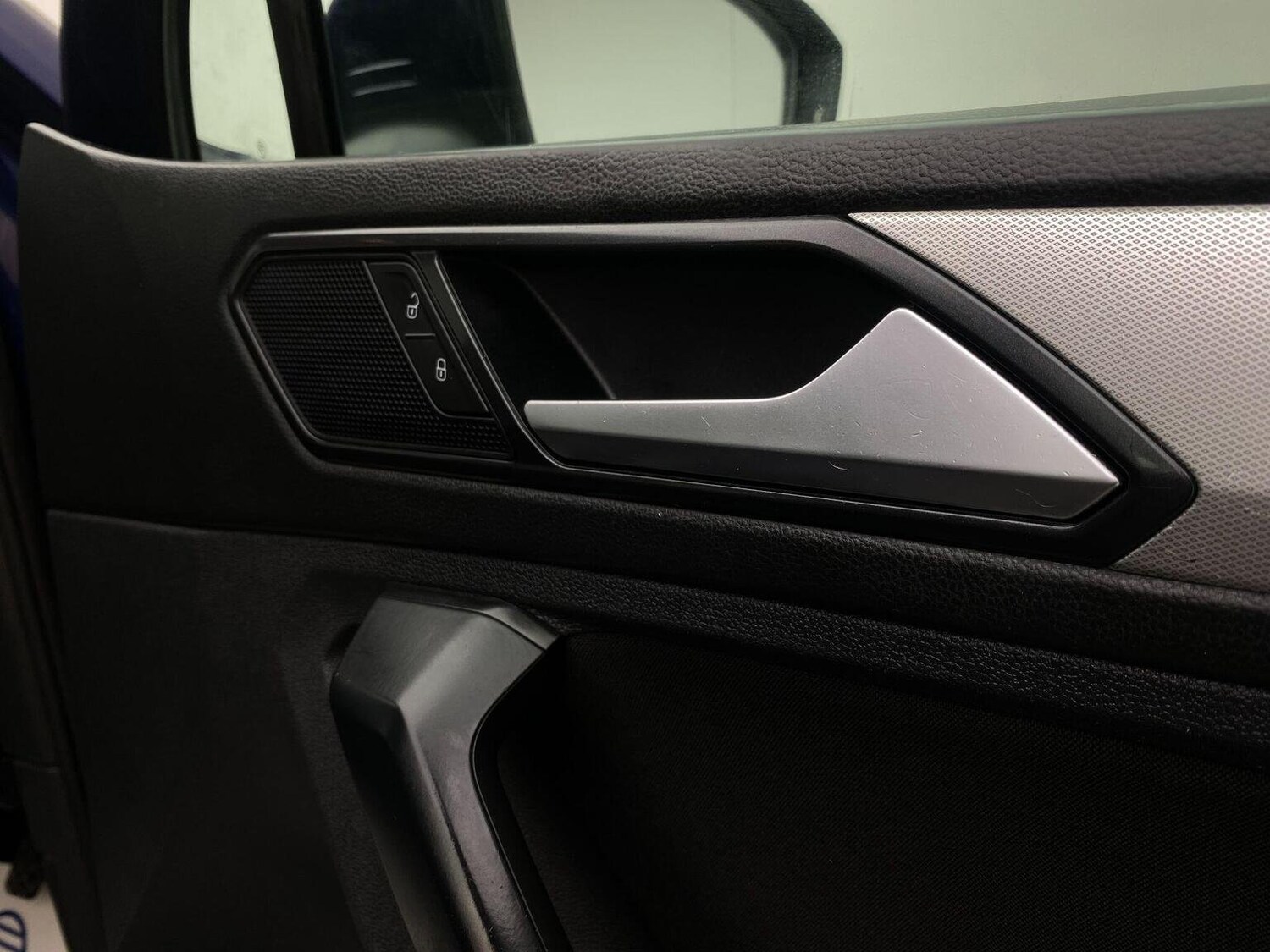 Used Volkswagen Tiguan 2017 for sale - 76744171: Photo 37