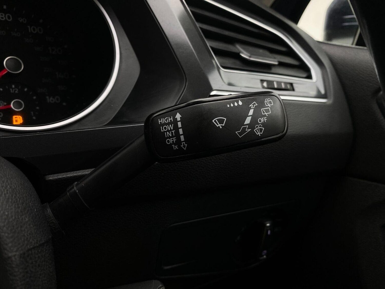 Used Volkswagen Tiguan 2017 for sale - 76744171: Photo 42