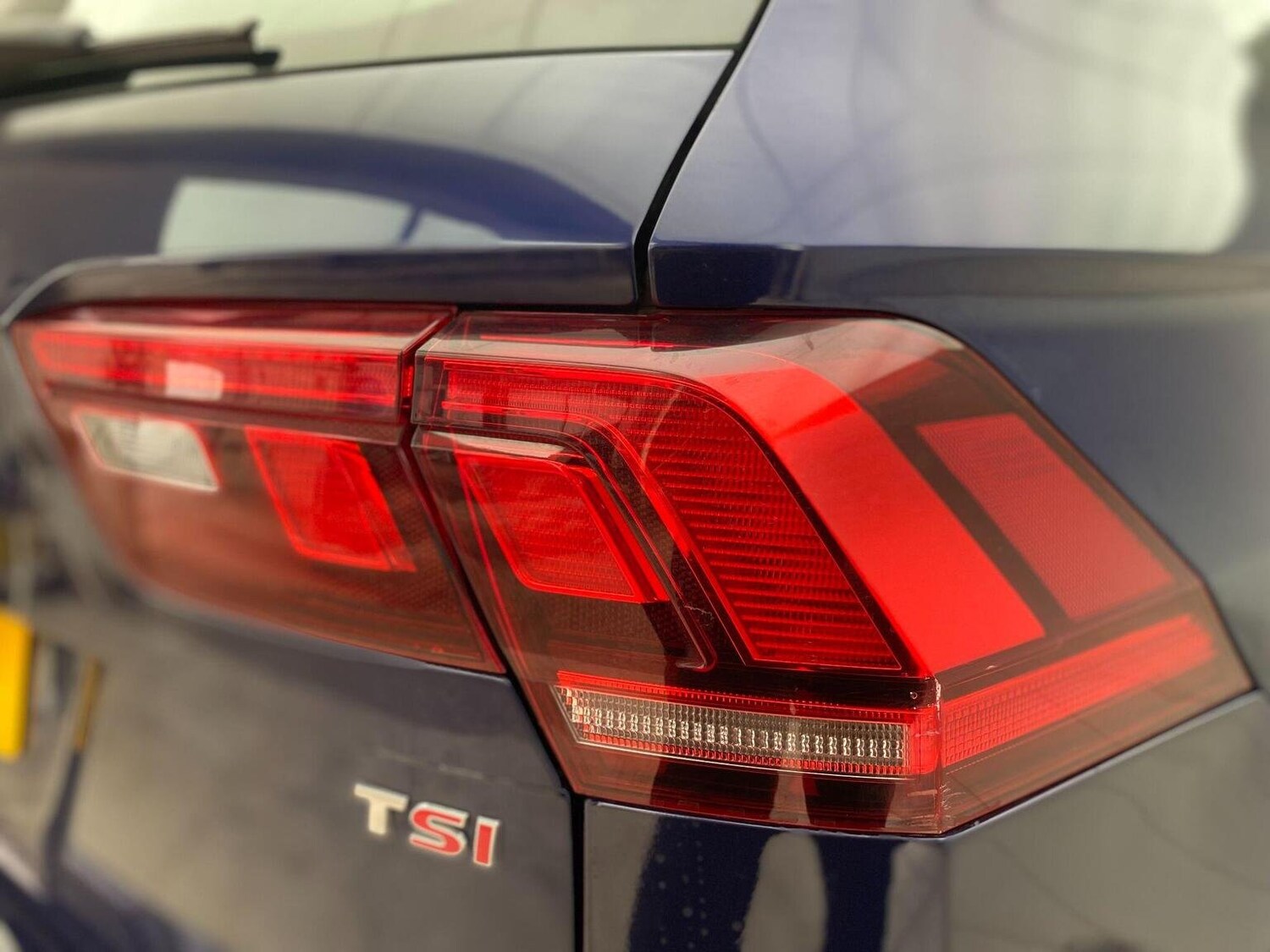 Used Volkswagen Tiguan 2017 for sale - 76744171: Photo 60