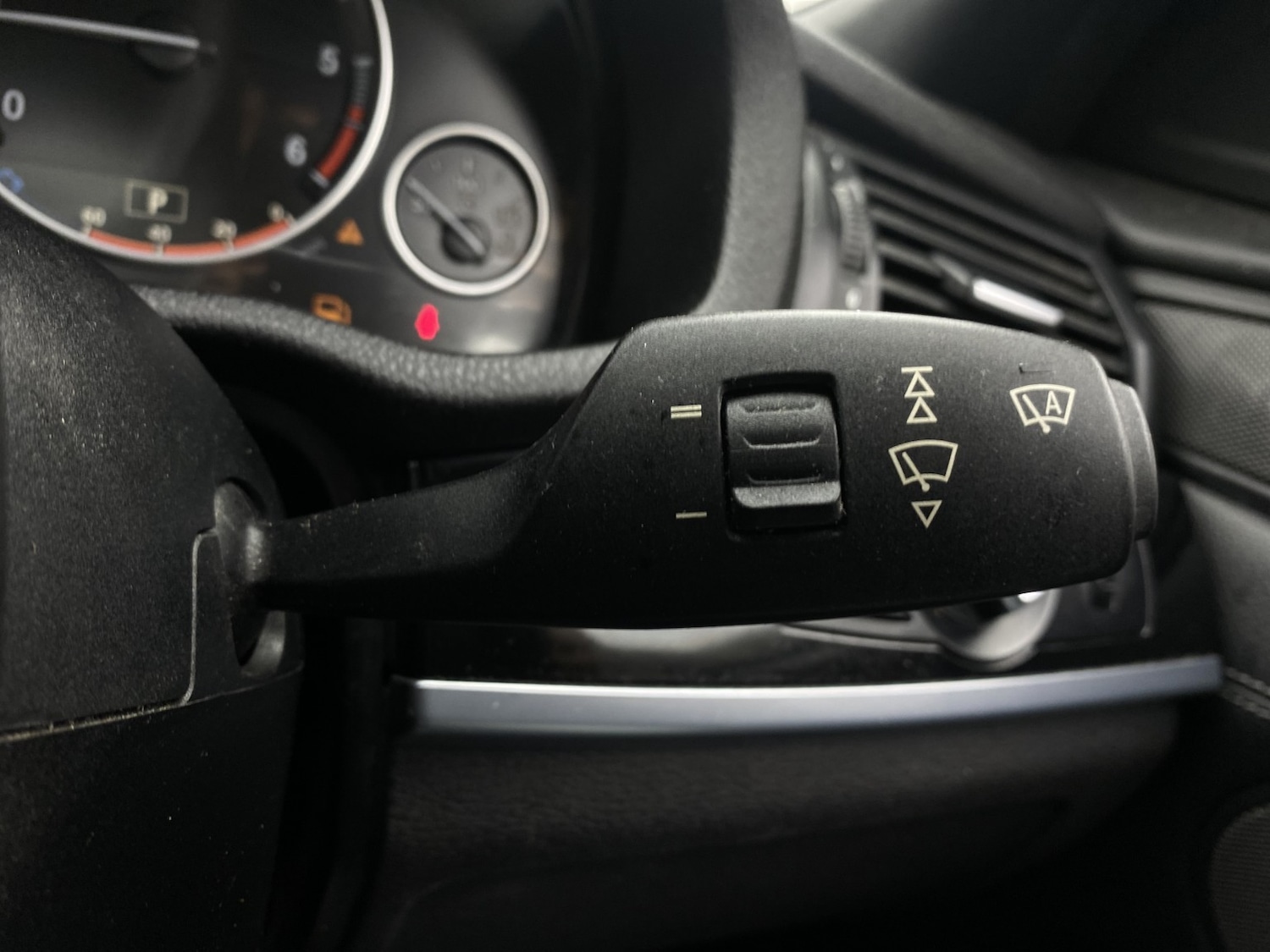 Used BMW X4 2015 for sale - 76963275: Photo 50