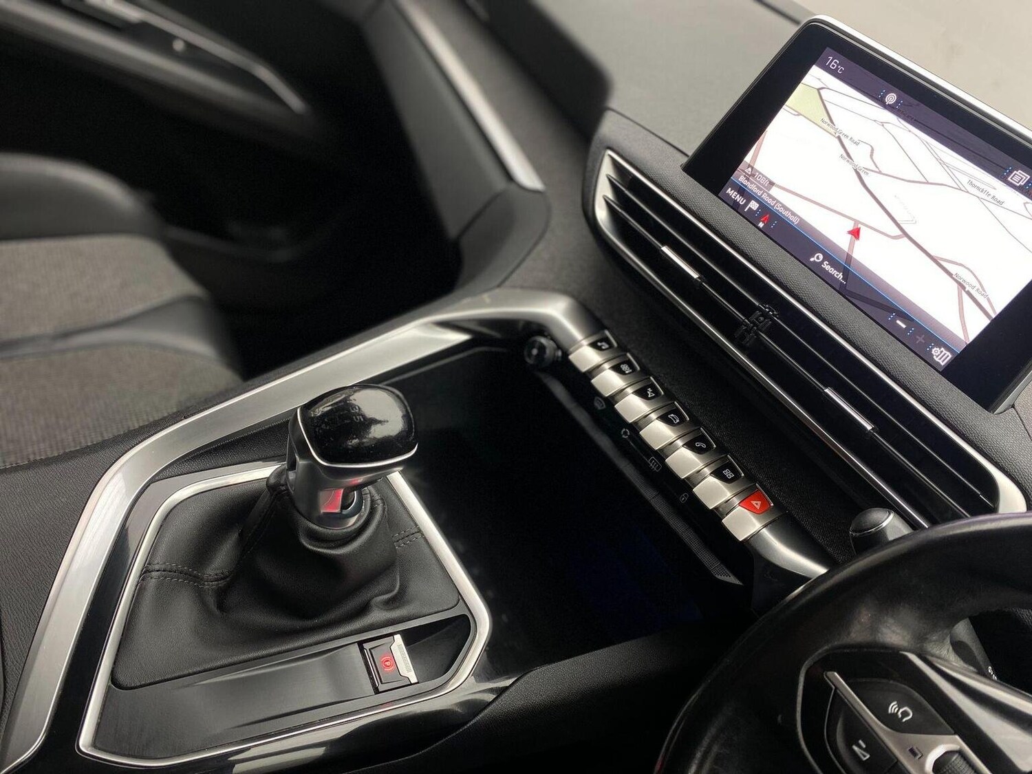 Used Peugeot 3008 2017 for sale - 76744173: Photo 27