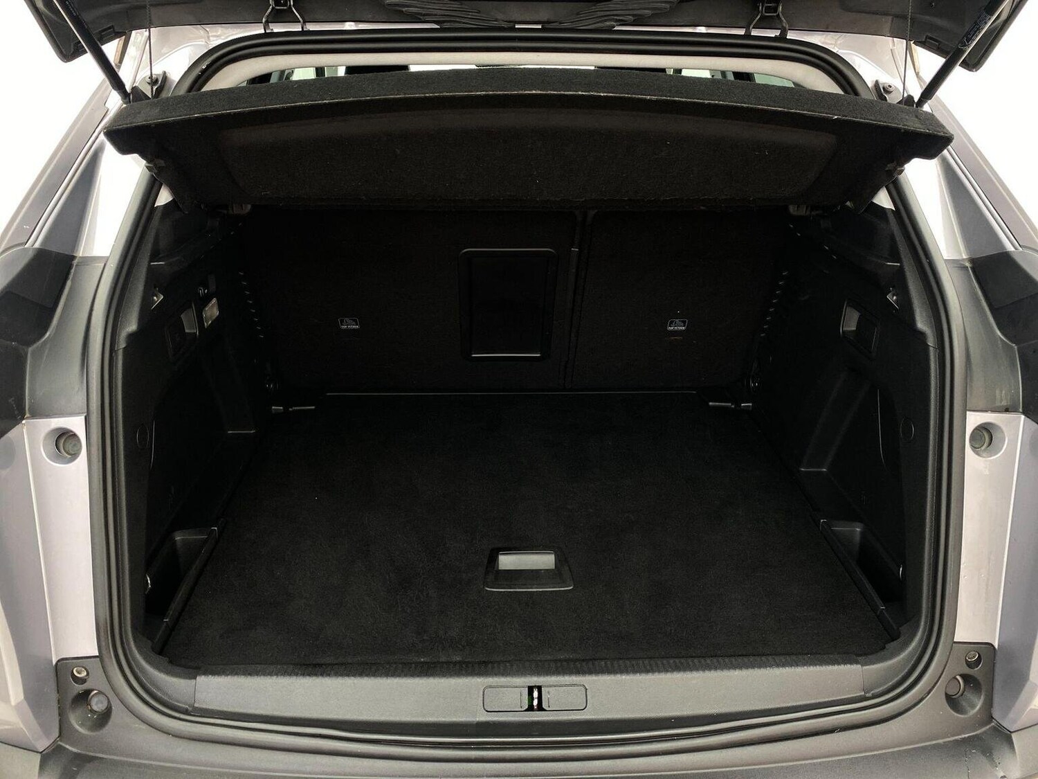 Used Peugeot 3008 2017 for sale - 76744173: Photo 52