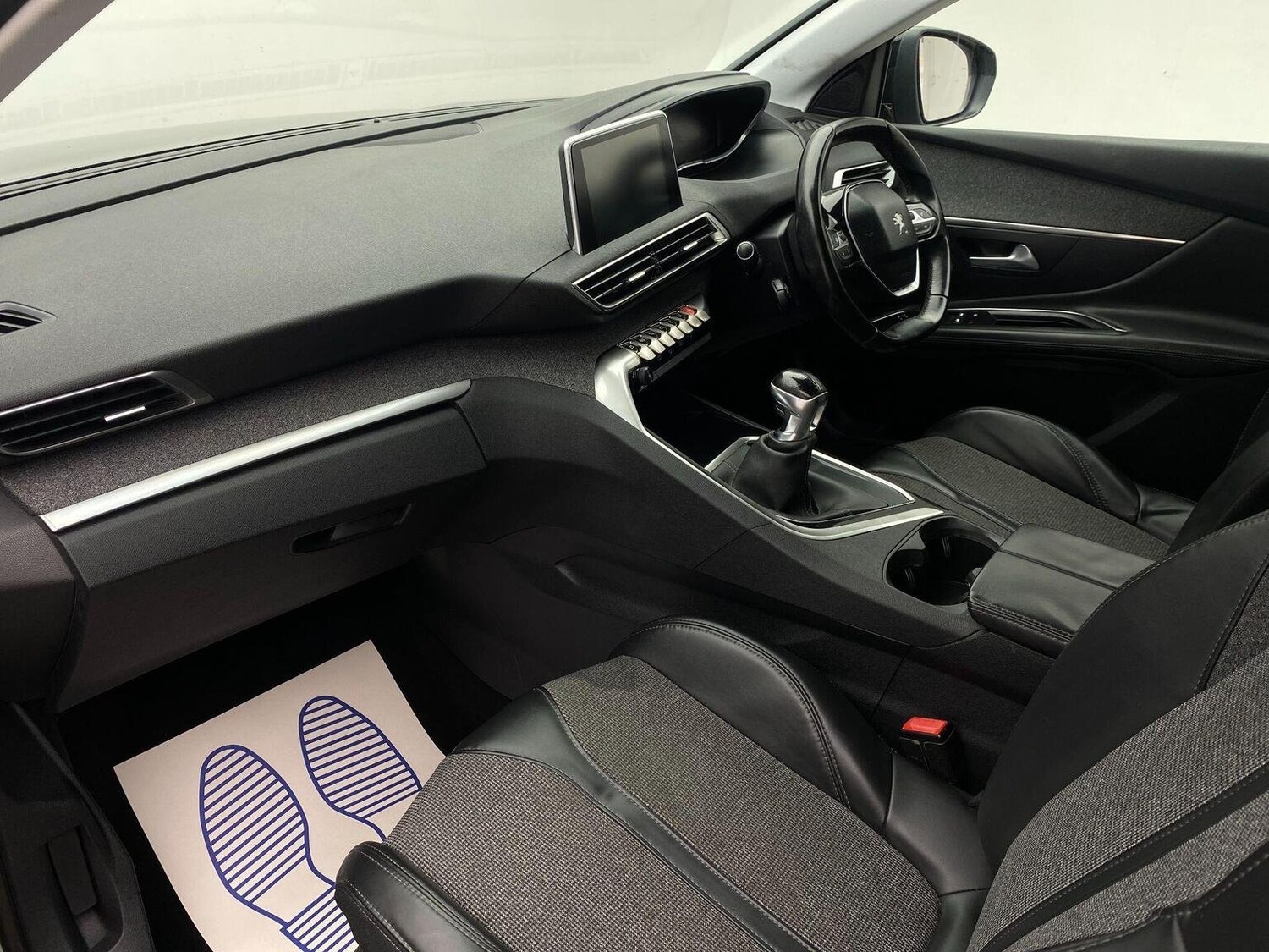 Used Peugeot 3008 2017 for sale - 76744173: Photo 66