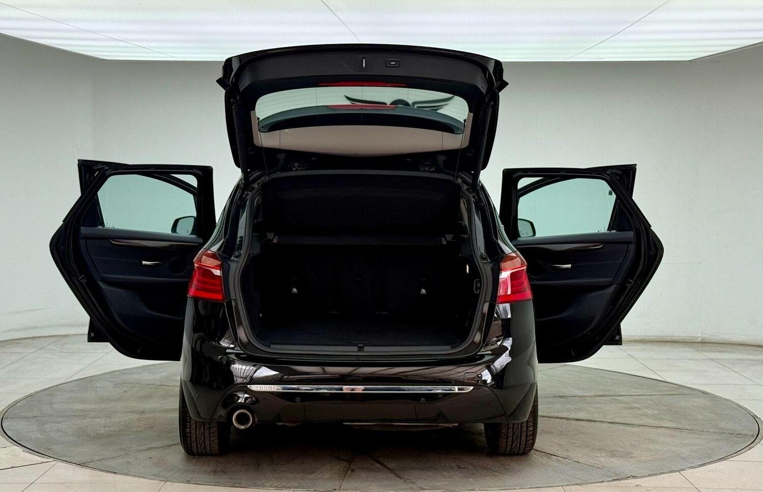 Used BMW 2 Series 2018 for sale - 76744227: Photo 38