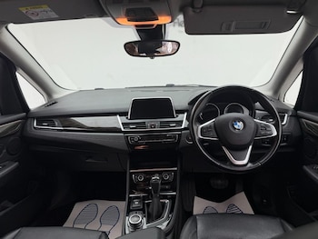 Used BMW 2 Series 2018 for sale - 76744227: Photo