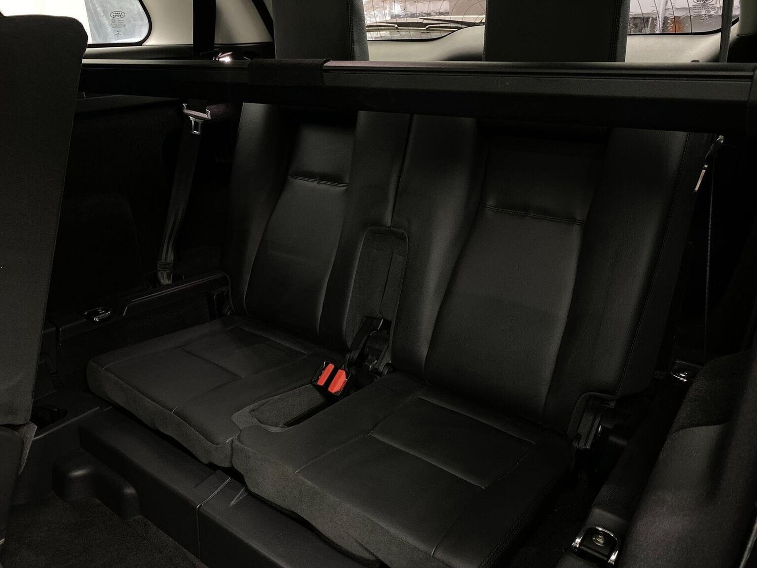 Used Land Rover Discovery Sport 2016 for sale - 76744169: Photo 32