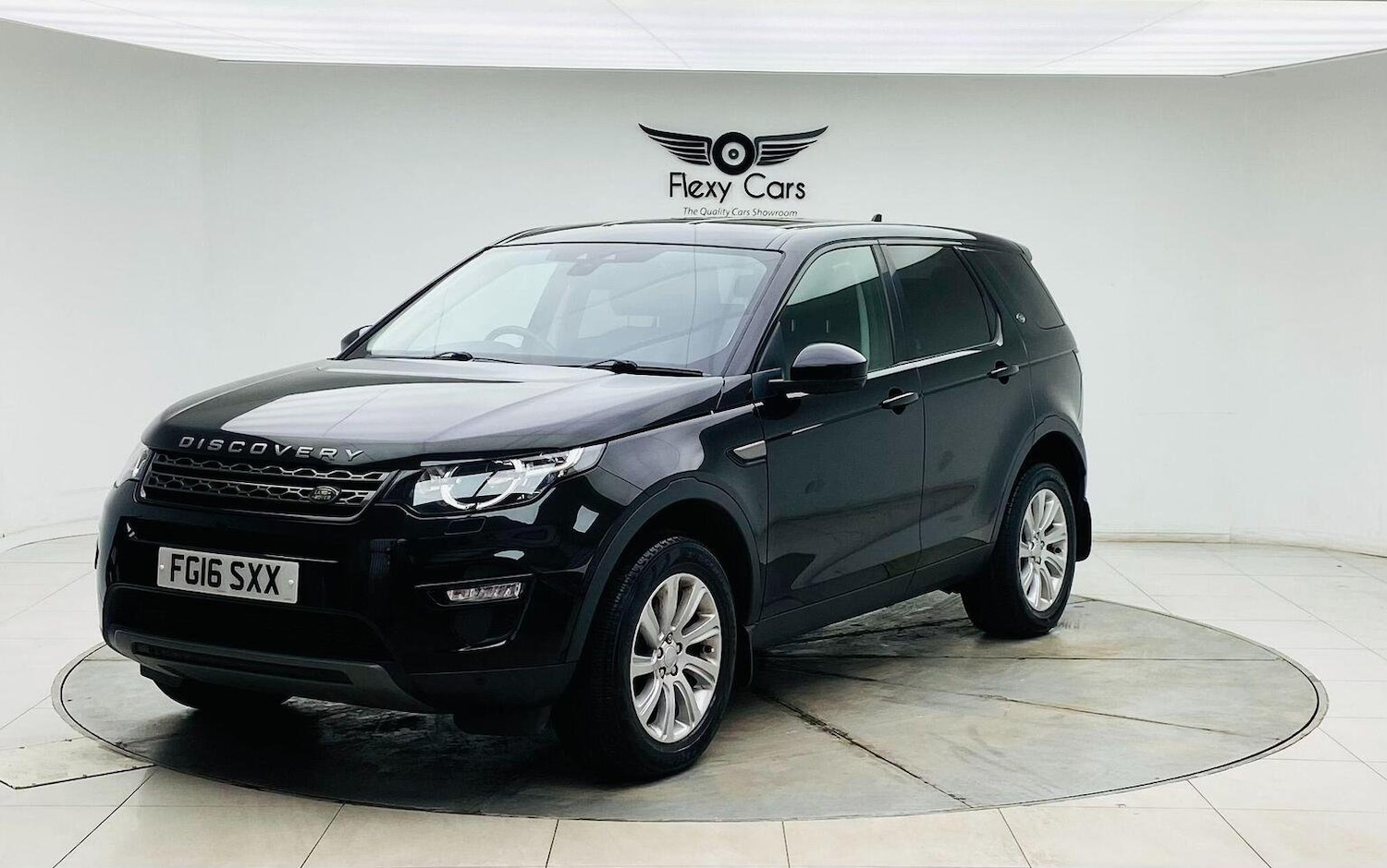 Used Land Rover Discovery Sport 2016 for sale - 76744169: Photo 4