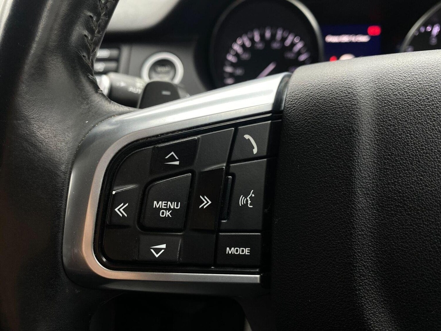 Used Land Rover Discovery Sport 2016 for sale - 76744169: Photo 41