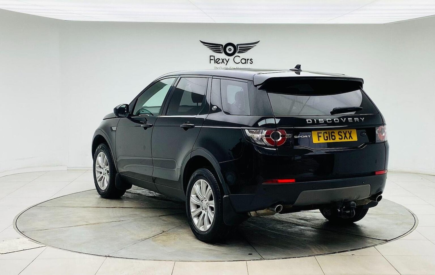 Used Land Rover Discovery Sport 2016 for sale - 76744169: Photo 5