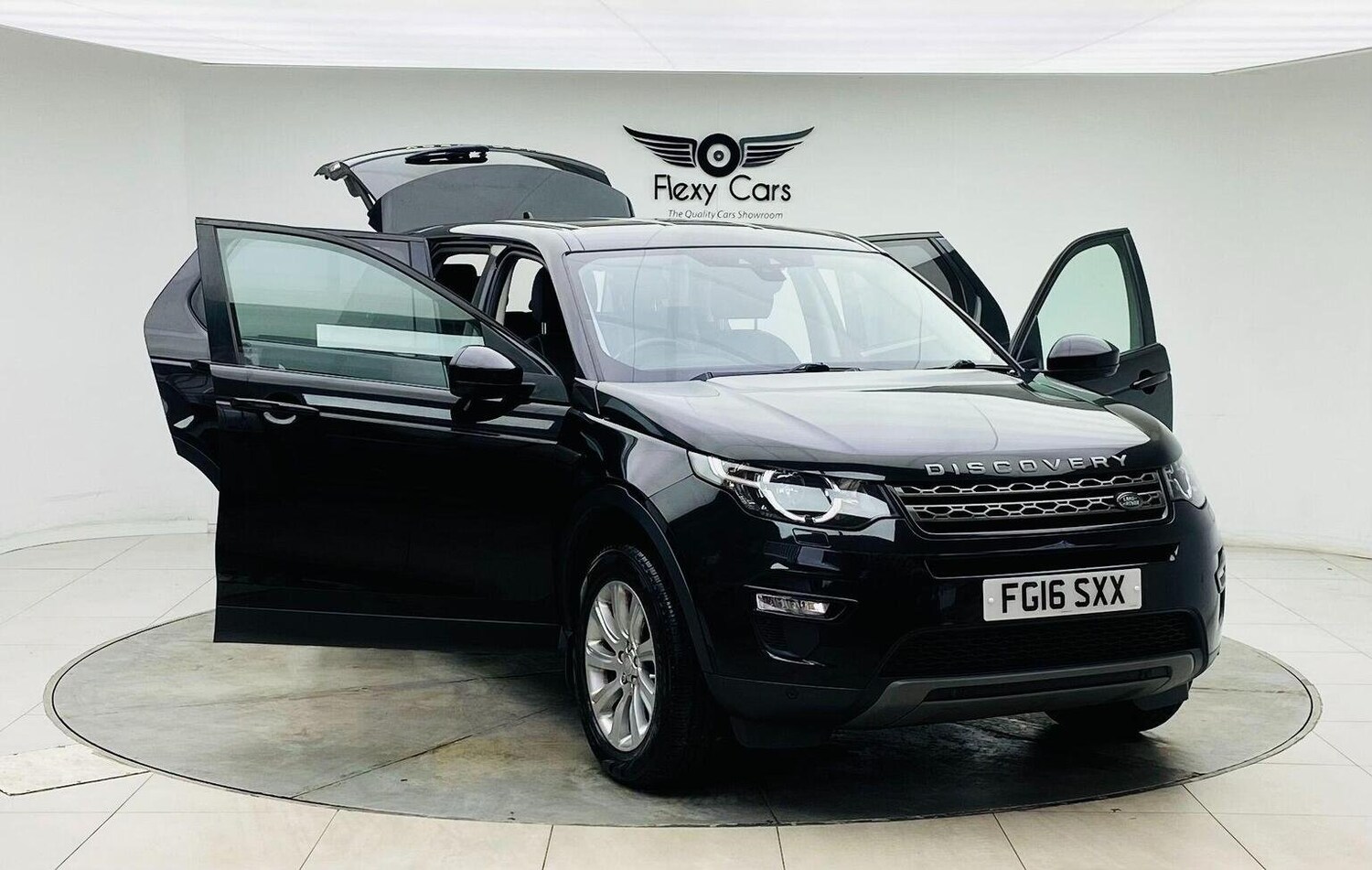 Used Land Rover Discovery Sport 2016 for sale - 76744169: Photo 6