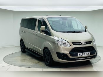 Used Ford Tourneo Custom 2017 for sale - 77656185: Photo