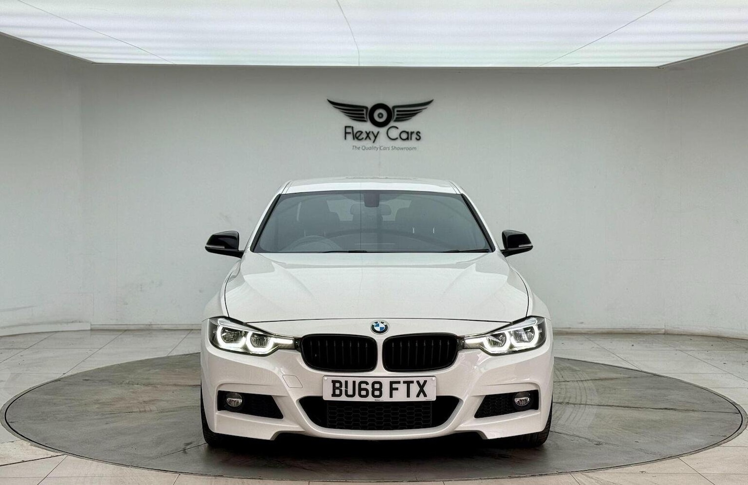 Used BMW 3 Series 2018 for sale - 76744196: Photo 3