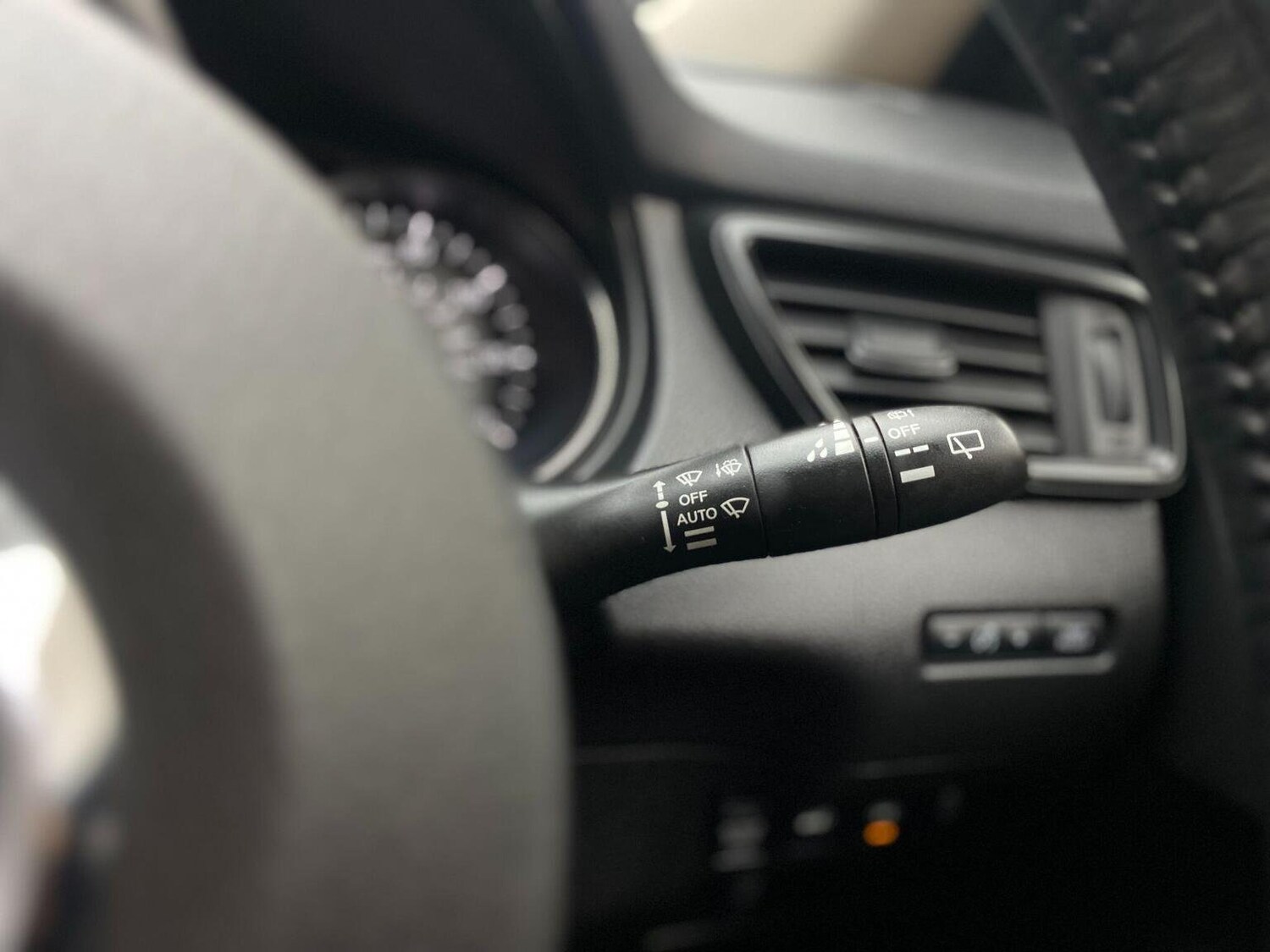 Used Nissan X-Trail 2017 for sale - 76744205: Photo 33