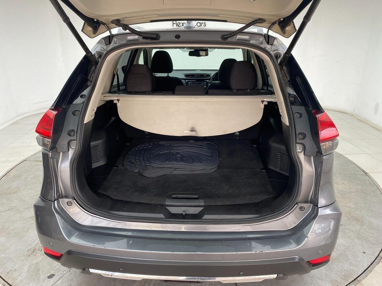 Used Nissan X-Trail 2017 for sale - 76744205: Photo 43