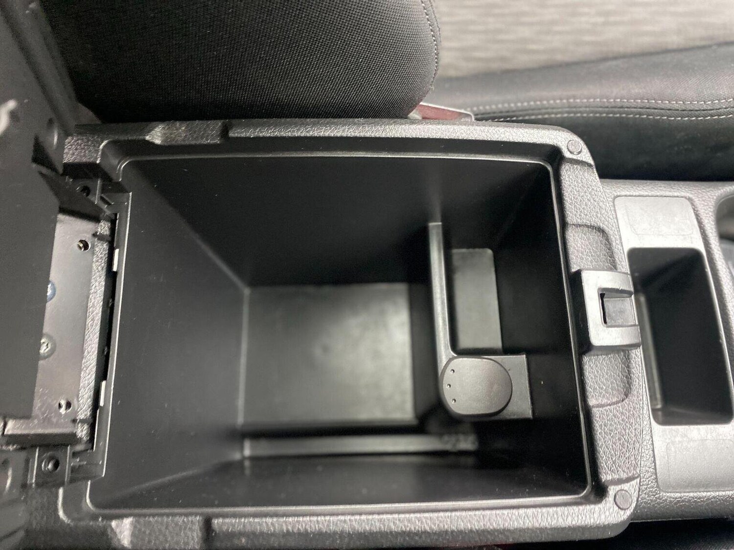 Used Nissan X-Trail 2017 for sale - 76744205: Photo 52