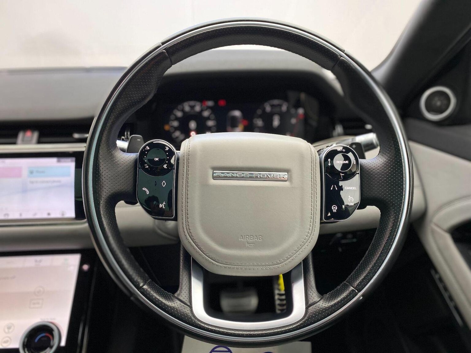 Used Land Rover Range Rover Evoque 2019 for sale - 76794676: Photo 43