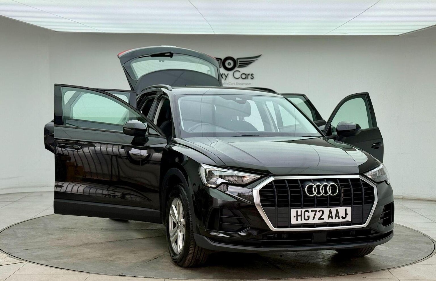 Used Audi Q3 2023 for sale - 76794682: Photo 12