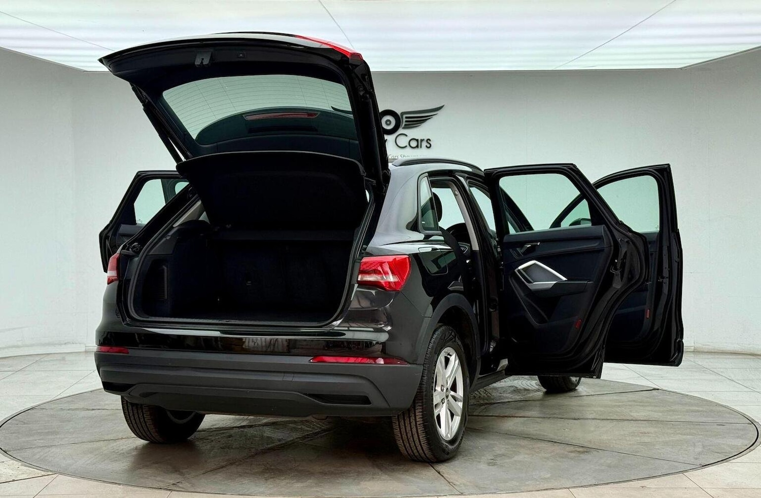 Used Audi Q3 2023 for sale - 76794682: Photo 15