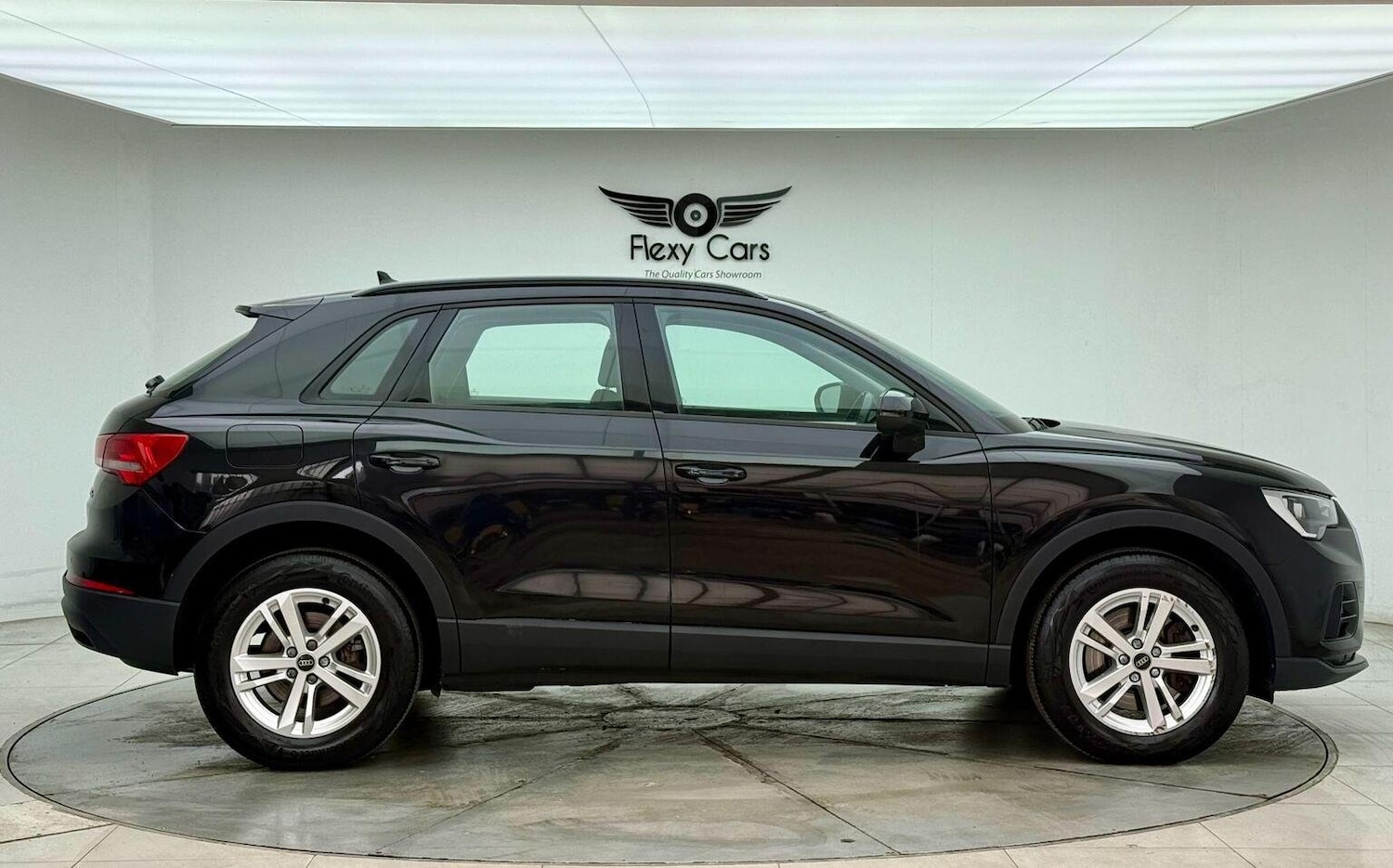 Used Audi Q3 2023 for sale - 76794682: Photo 4
