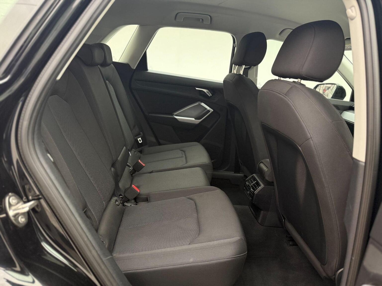 Used Audi Q3 2023 for sale - 76794682: Photo 7