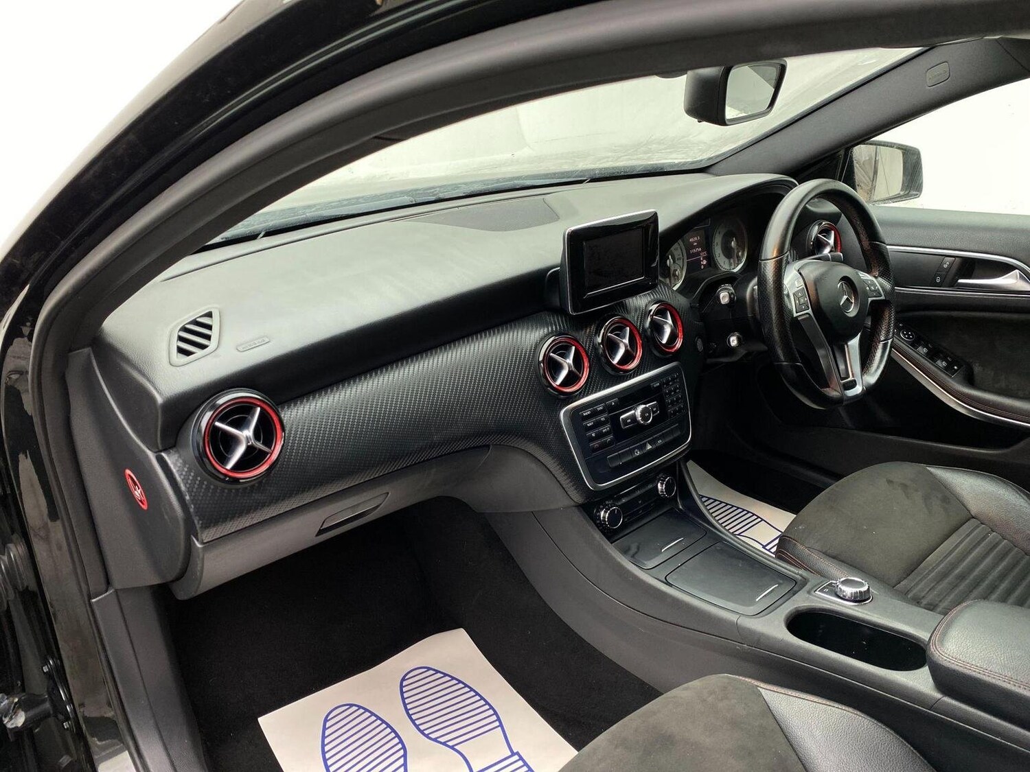 Used Mercedes-Benz A-Class 2013 for sale - 76744247: Photo 34