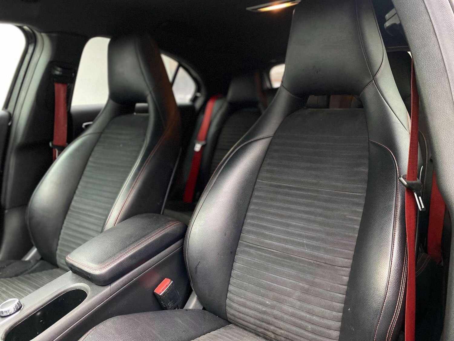 Used Mercedes-Benz A-Class 2013 for sale - 76744247: Photo 36