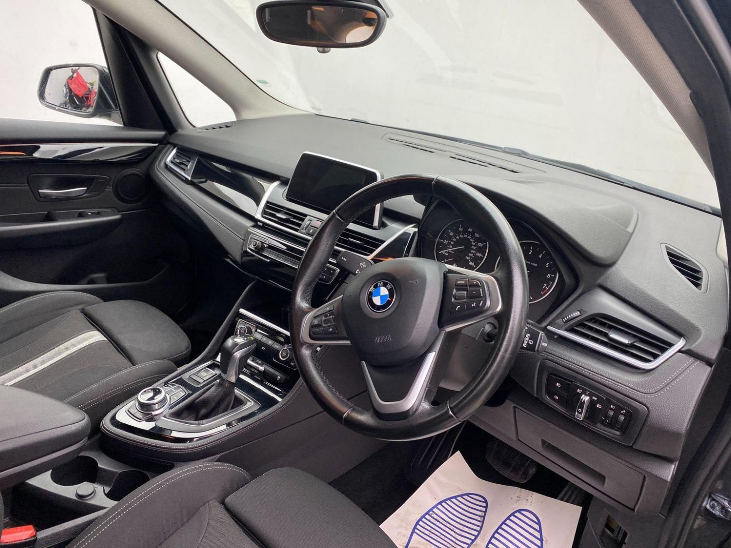 Used BMW 2 Series 2018 for sale - 76744270: Photo 2