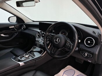 Used Mercedes-Benz C Class 2019 for sale - 76744236: Photo