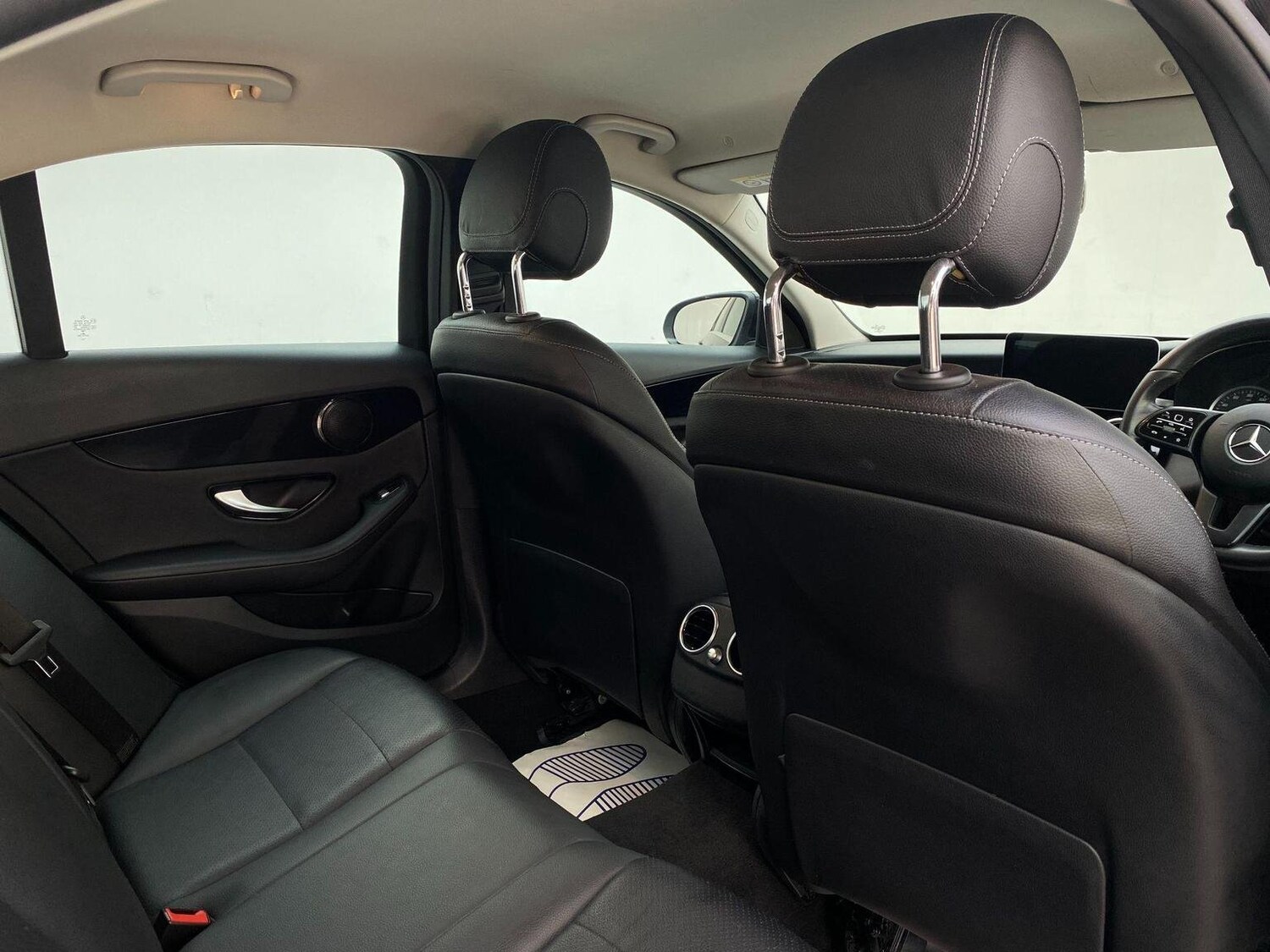 Used Mercedes-Benz C Class 2019 for sale - 76744236: Photo 64