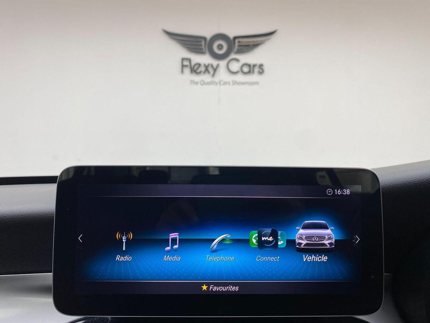 Used Mercedes-Benz C Class 2019 for sale - 76744236: Photo 76