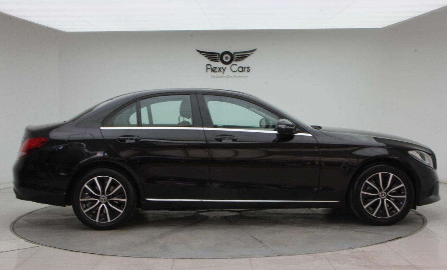 Used Mercedes-Benz C Class 2019 for sale - 76744236: Photo 9