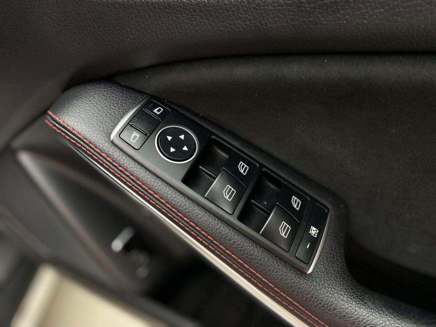 Used Mercedes-Benz GLA 2018 for sale - 76744255: Photo 32