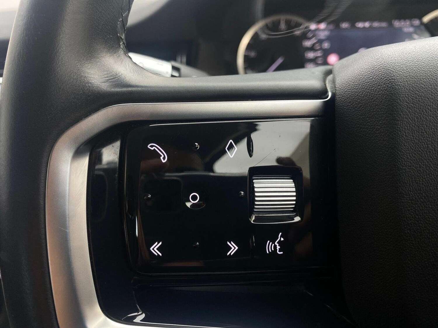 Used Land Rover Range Rover Evoque 2021 for sale - 76744183: Photo 35